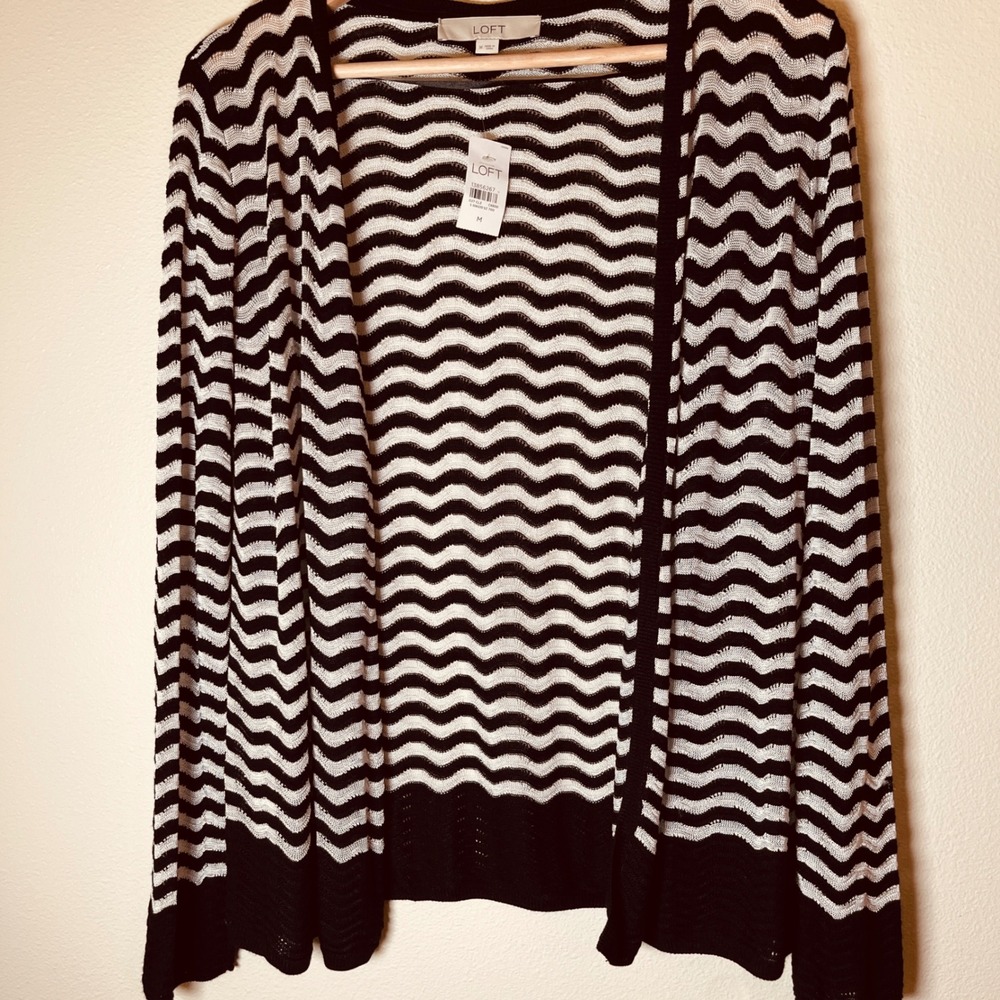 LOFT Women's Black‎ White Chevron Zig Zag Knit Cardigan Sweater Medium M